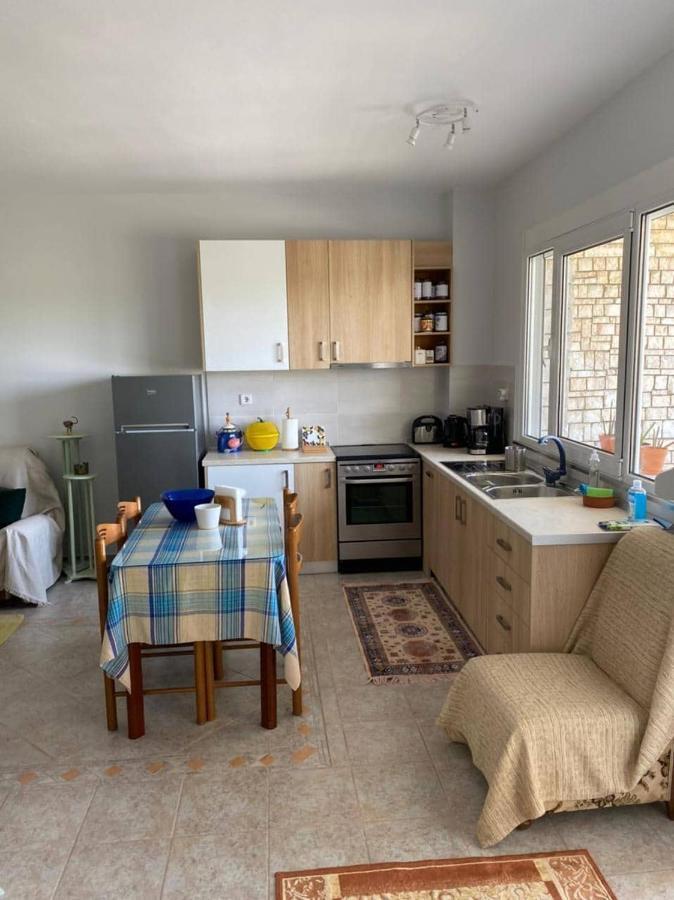 Polys Apartment And Paraskevi Studio With View โตเลเมดา ภายนอก รูปภาพ