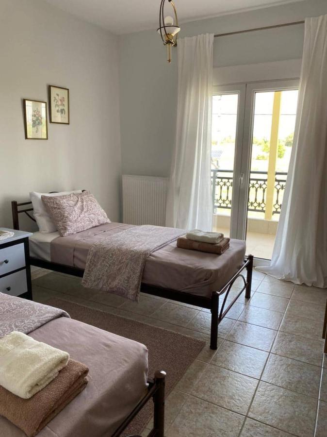 Polys Apartment And Paraskevi Studio With View โตเลเมดา ภายนอก รูปภาพ