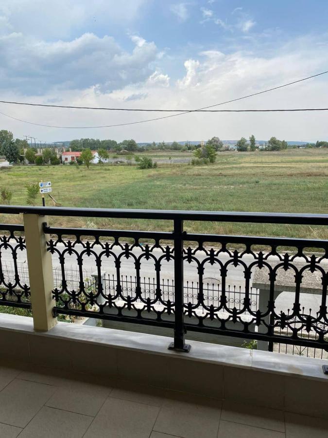 Polys Apartment And Paraskevi Studio With View โตเลเมดา ภายนอก รูปภาพ