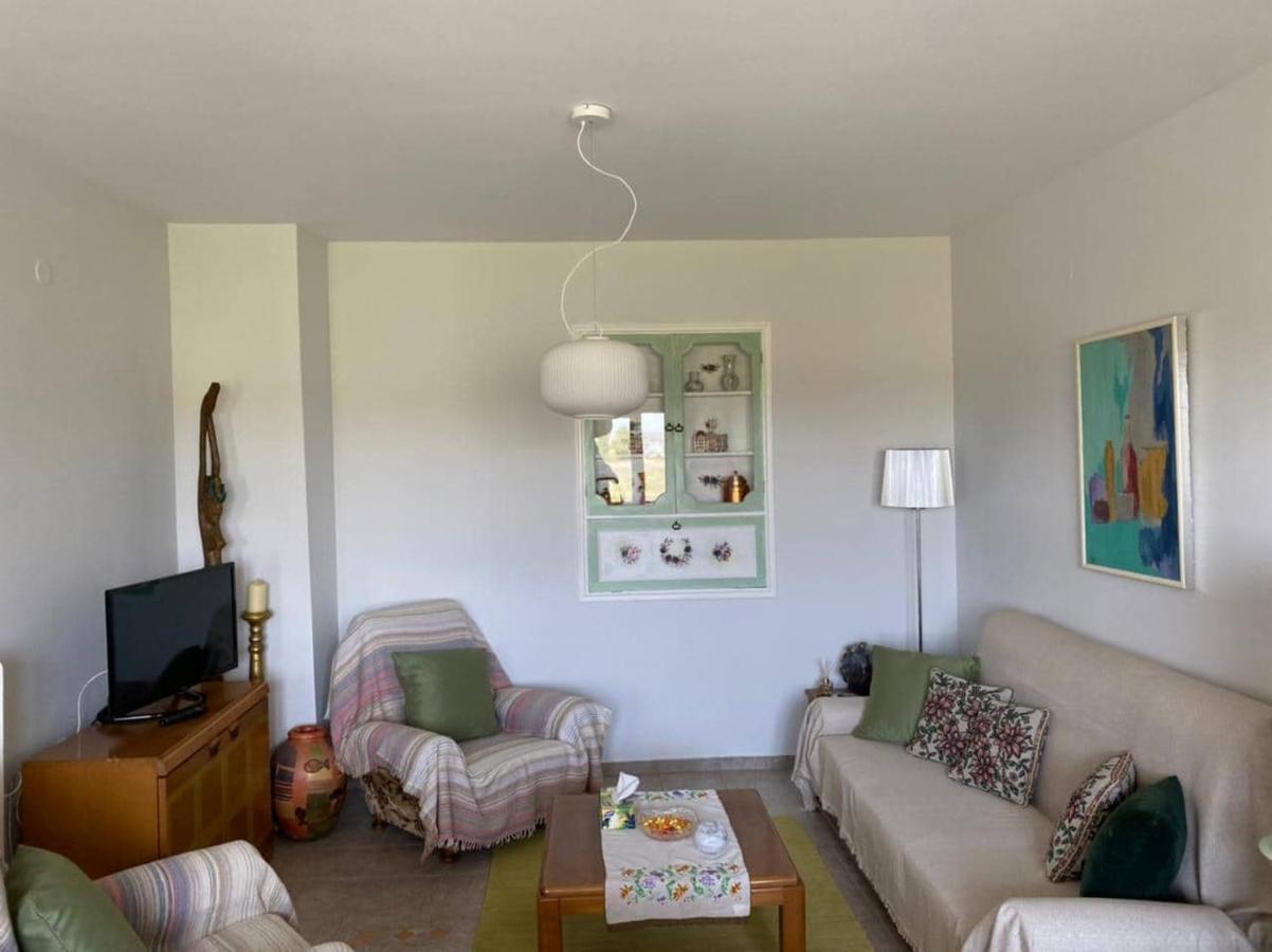 Polys Apartment And Paraskevi Studio With View โตเลเมดา ภายนอก รูปภาพ