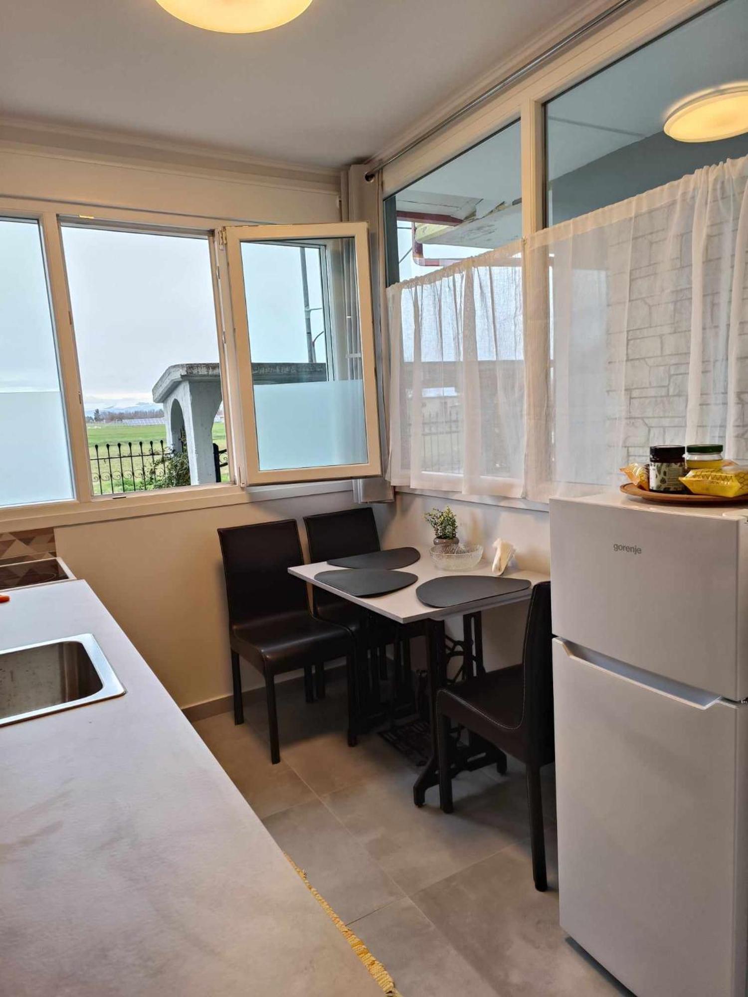 Polys Apartment And Paraskevi Studio With View โตเลเมดา ภายนอก รูปภาพ