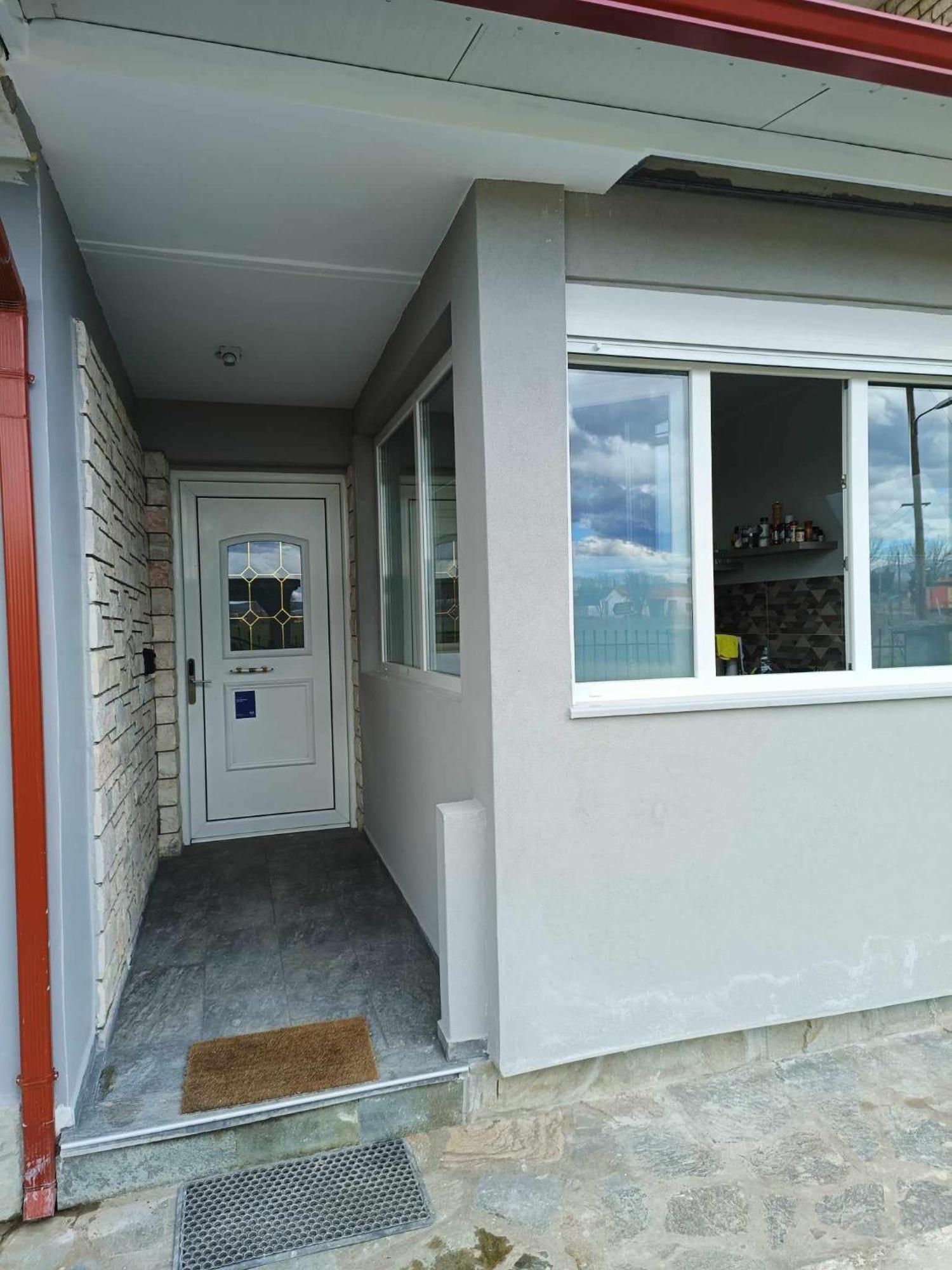 Polys Apartment And Paraskevi Studio With View โตเลเมดา ภายนอก รูปภาพ