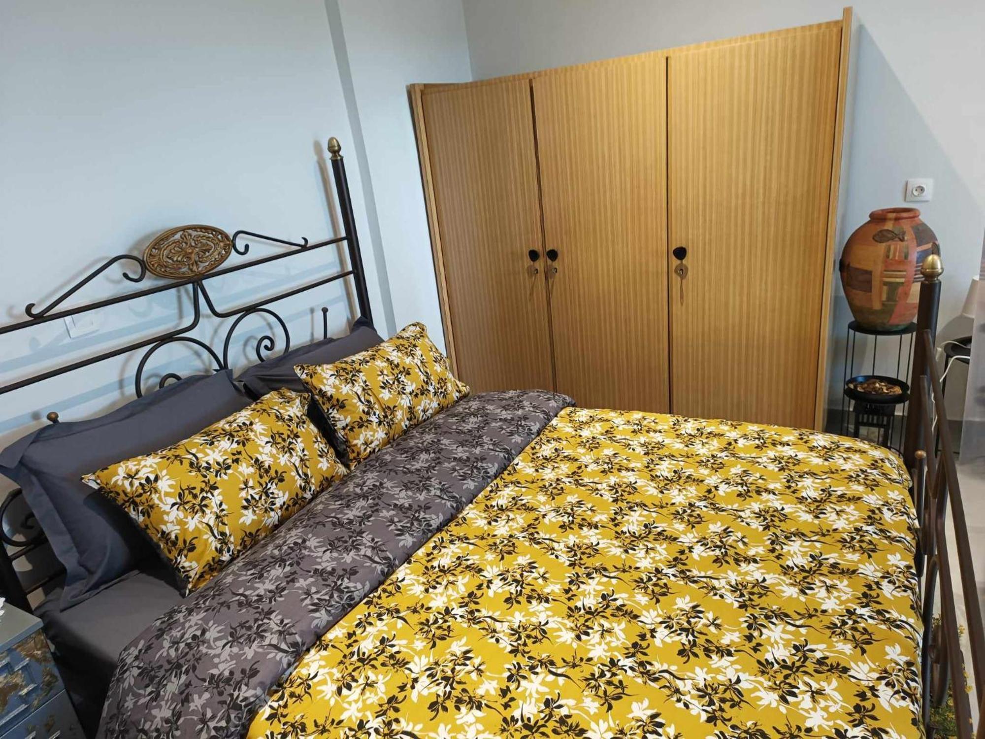 Polys Apartment And Paraskevi Studio With View โตเลเมดา ภายนอก รูปภาพ